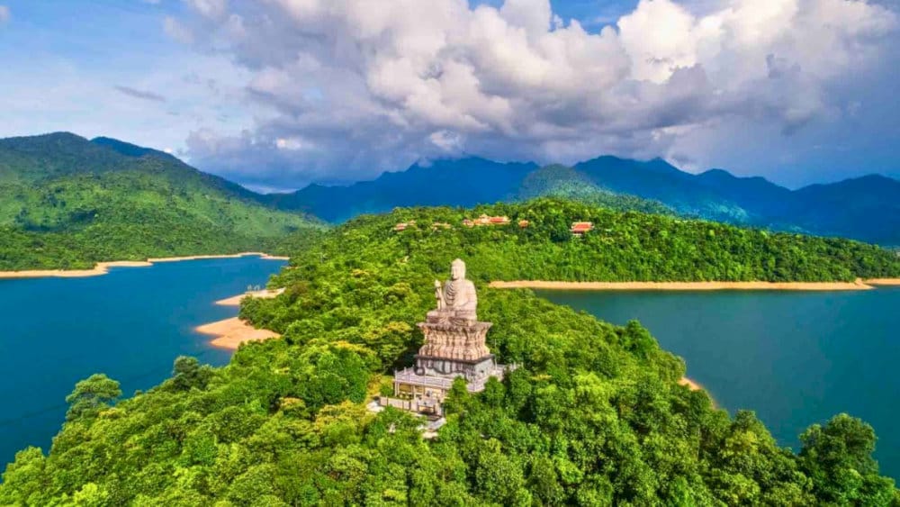 Covering an area of nearly 37,500 hectares, Bach Ma is one of Vietnam’s largest and most biodiverse protected areas